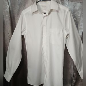 Roundtree & Yorke Cream Dress Shirt